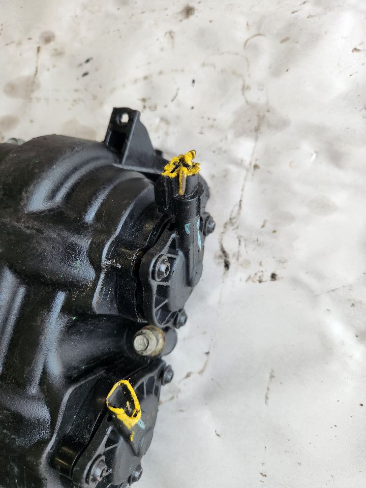 2014 CHRYSLER 200 VALVE COVER - 491710 — photo 3