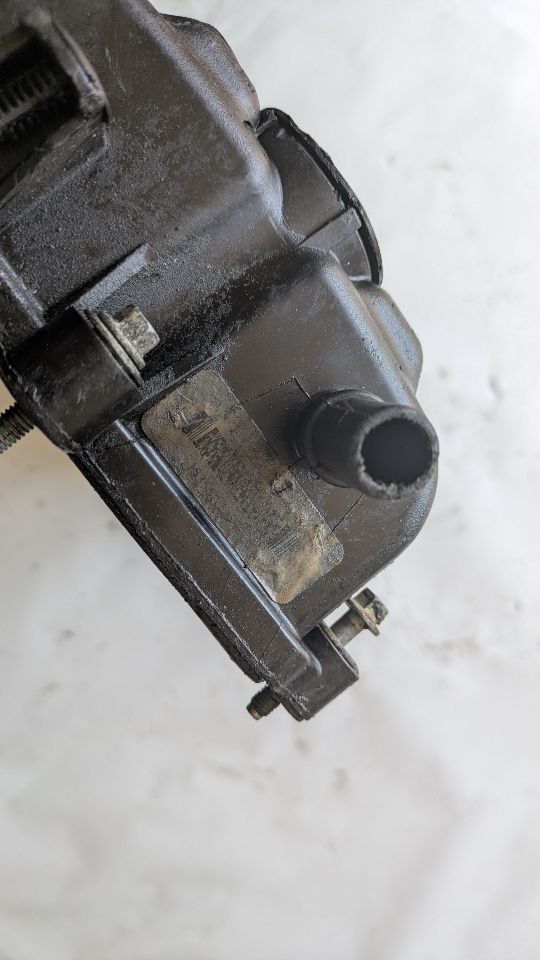 2016 DODGE DURANGO VALVE COVER - 491722 — photo 1