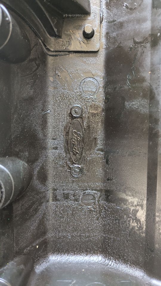 2000 FORD F150 PICKUP VALVE COVER - 491728 — photo 7