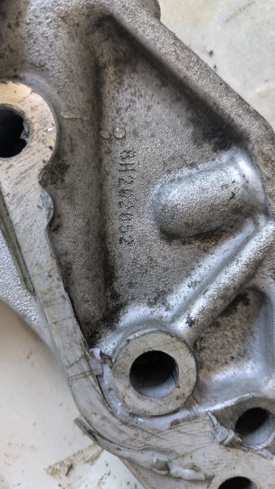 2019 TOYOTA RAV4 TIMING COVER - 491749 — photo 3