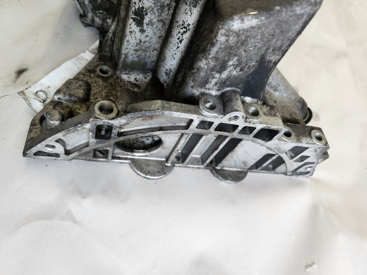 2010 BMW 528i UPPER CNTRL ARM, FR - 491759 — photo 5