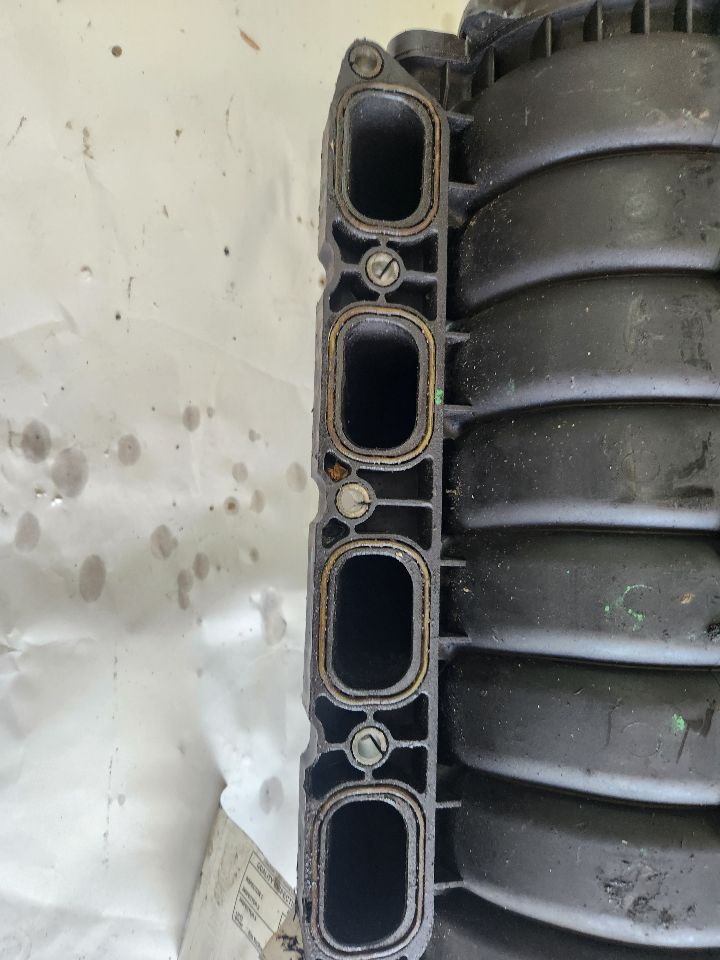 2011 LAND ROVER LR4 INTAKE MANIFOLD - 491830 — photo 2