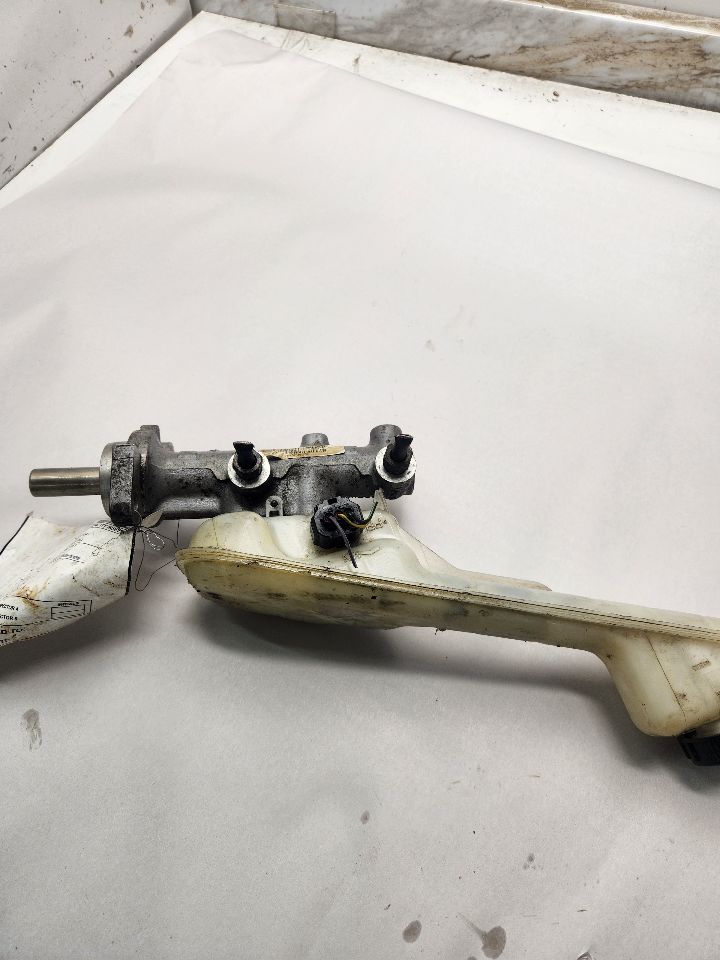 2011 FORD EDGE BRAKE MASTER CYL - 491974 — photo 2