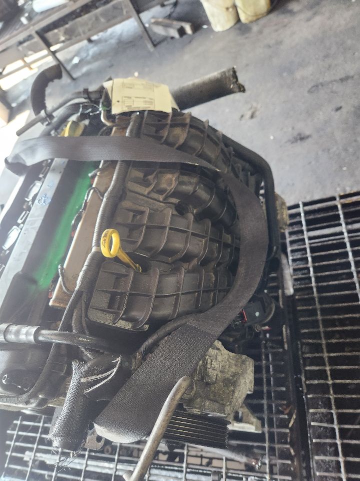 2012 DODGE AVENGER ENGINE ASSEMBLY - 492122 — photo 4
