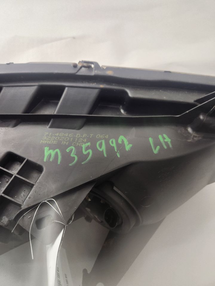 2014 HONDA ACCORD Right HEADLAMP ASSEMBLY - 492153 — photo 2