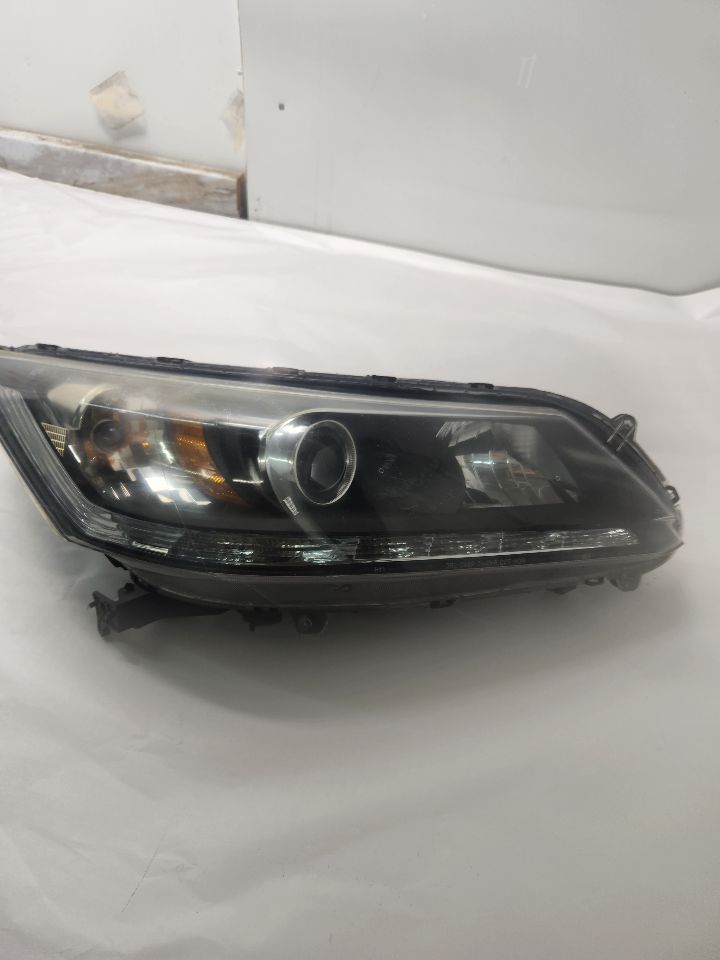 2014 HONDA ACCORD Right HEADLAMP ASSEMBLY - 492153 — photo 6