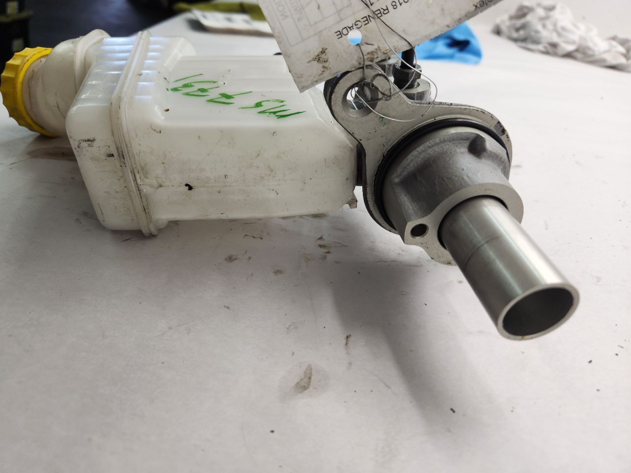 2018 JEEP RENEGADE 2.4L 4cyl Gasoline VVT BRAKE MASTER CYL - 492357 — photo 2