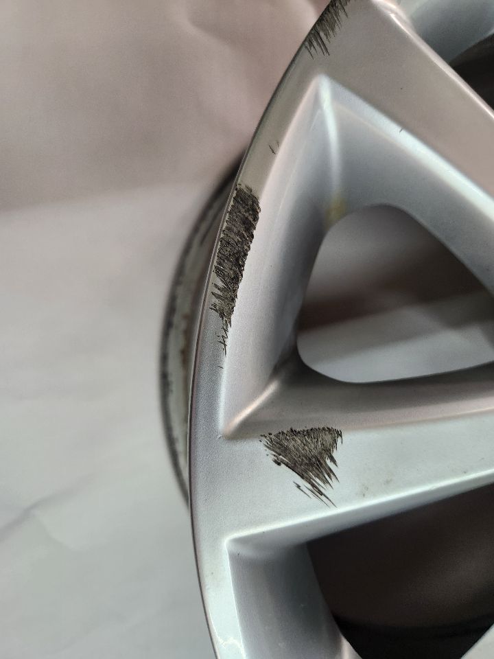 2014 VOLKSWAGEN JETTA WHEEL - 492367 — photo 5