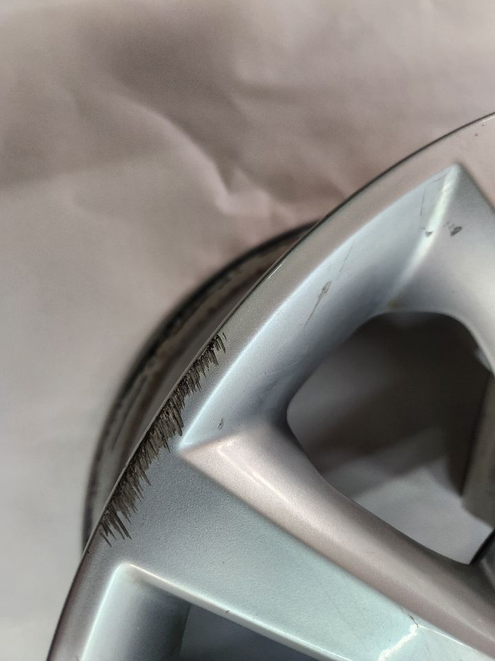 2014 VOLKSWAGEN JETTA WHEEL - 492367 — photo 6