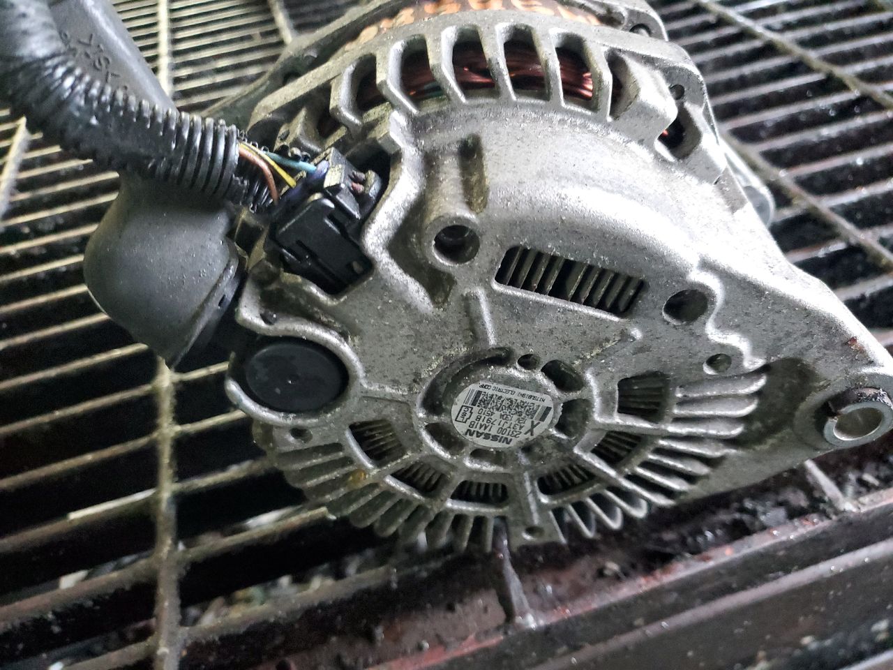 2014 NISSAN MURANO ALTERNATOR - 492379