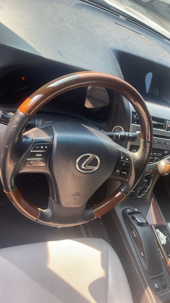 2010 LEXUS RX450H 6cyl Hybrid 3.5 liter Right FENDER - 492391 — photo 6