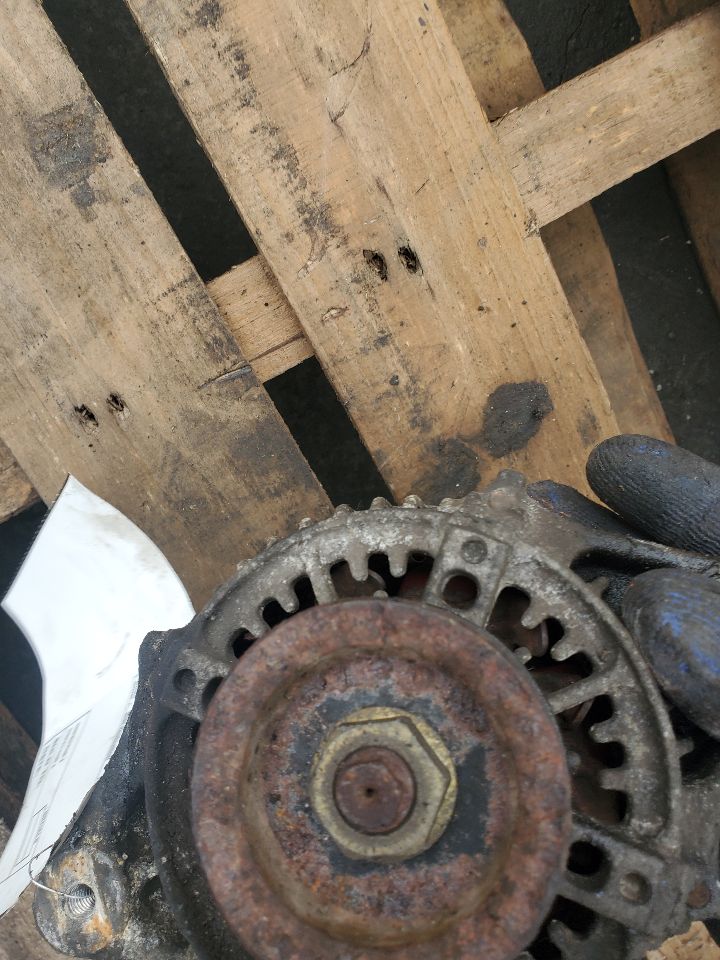 2000 SUZUKI VITARA ALTERNATOR - 492528 — photo 2