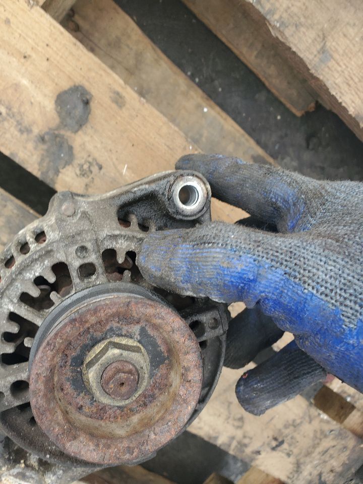 2000 SUZUKI VITARA ALTERNATOR - 492528 — photo 4