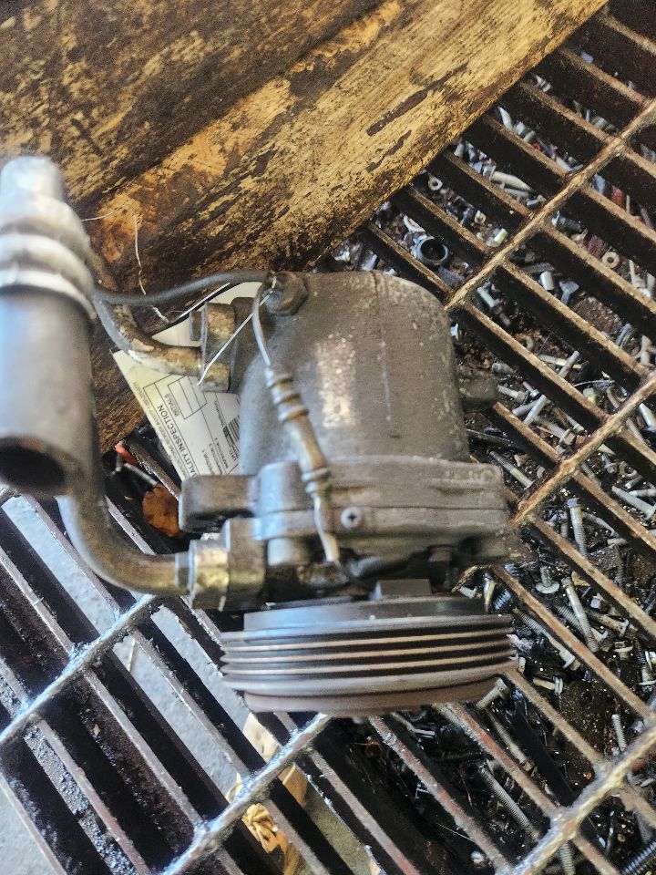 2000 SUZUKI VITARA AC COMPRESSOR - 492529 — photo 2