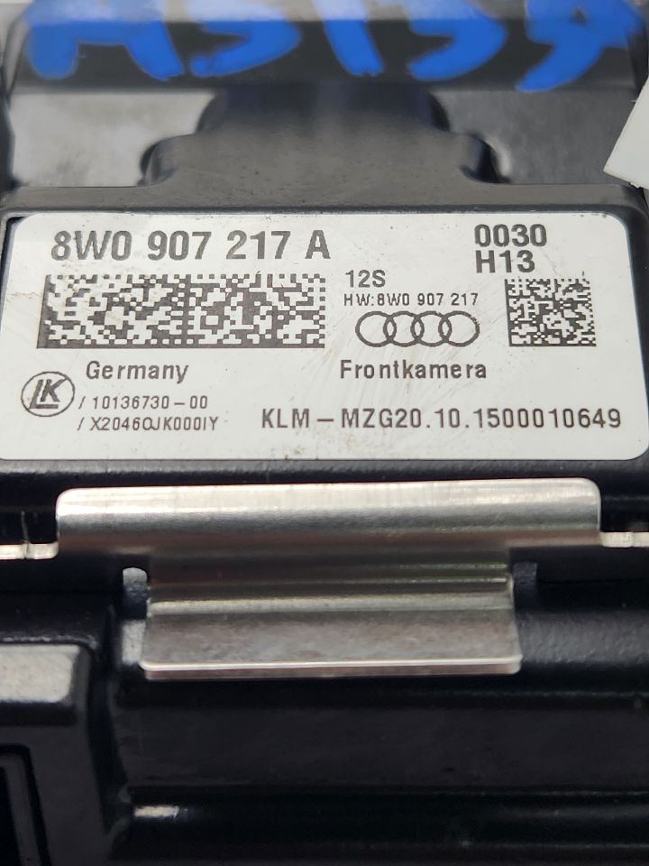 2017 AUDI A4 Camera Projector - 492534 — photo 4