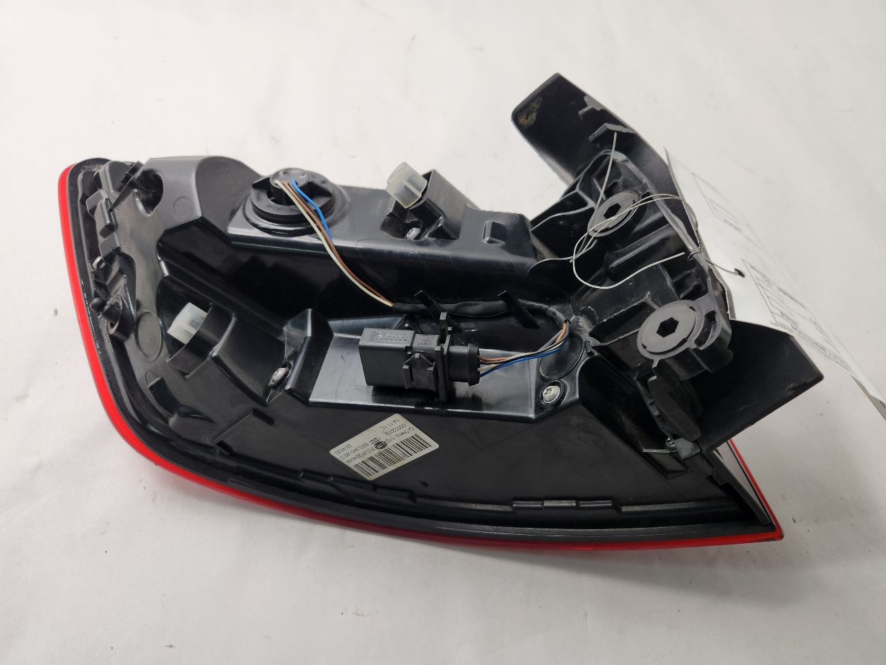 2017 AUDI A4 Left TAIL LAMP - 492540 — photo 4