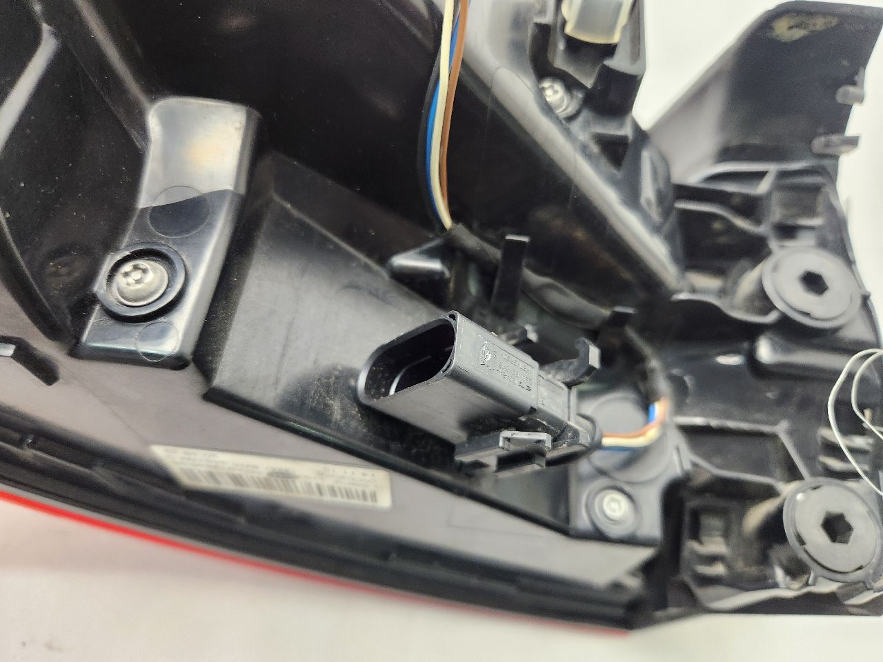 2017 AUDI A4 Left TAIL LAMP - 492540 — photo 5