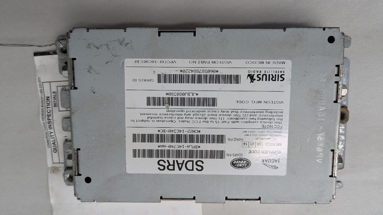2015 JAGUAR XJ 6cyl Supercharged 3.0 Radio Audio - 492614 — photo 2