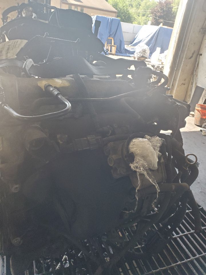2010 CHEVROLET EQUINOX ENGINE ASSEMBLY - 492711 — photo 3