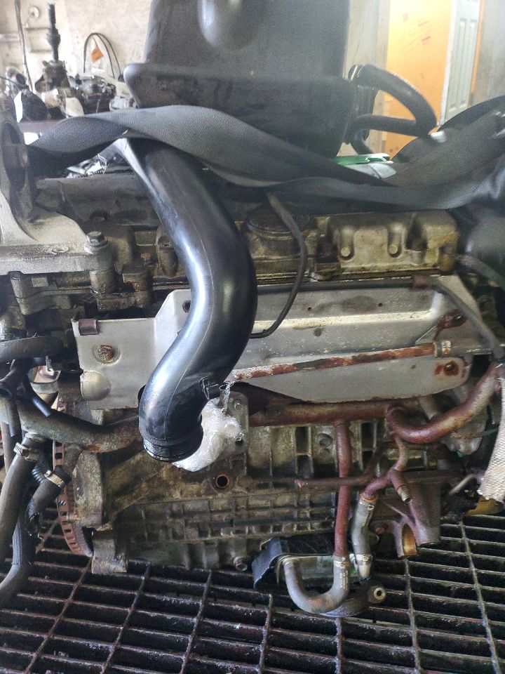 2001 VOLVO 60 SERIES ENGINE ASSEMBLY - 492831