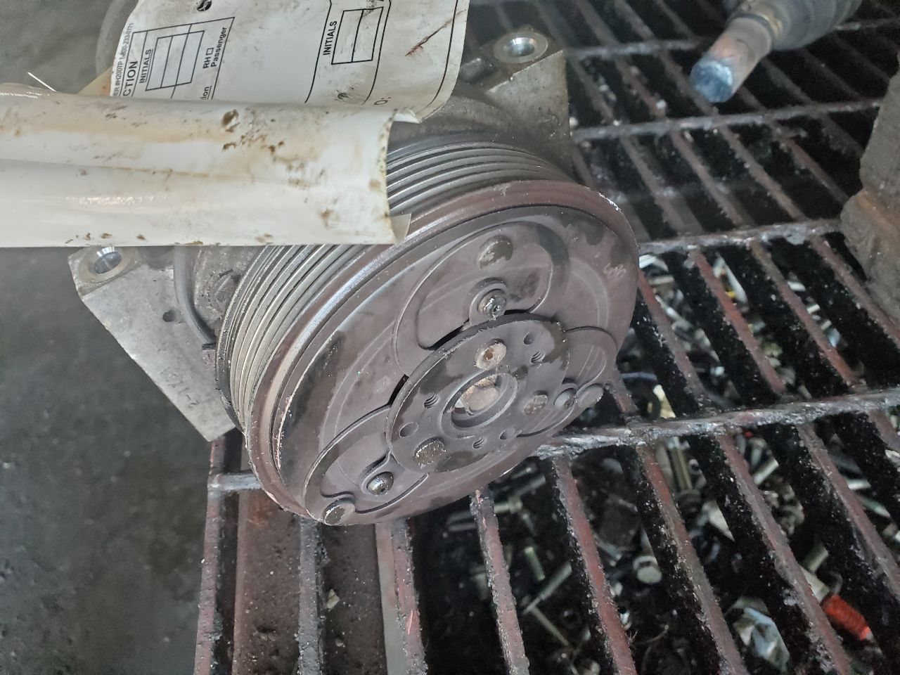 2001 VOLVO 60 SERIES AC COMPRESSOR - 492833 — photo 4