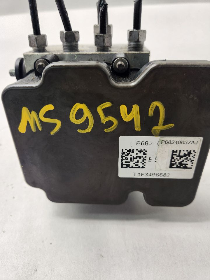 2017 CHRYSLER PACIFICA Anti-lock Brake Pts - 492855 — photo 5