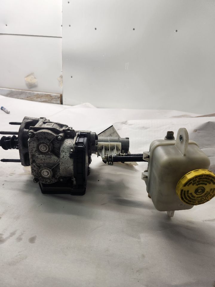 2017 CHRYSLER PACIFICA BRAKE MASTER CYL - 492856