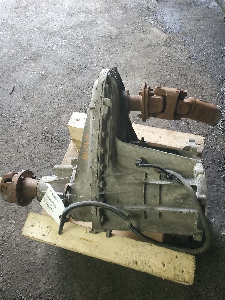 2016 FORD F350SD PICKUP TRANSFER CASE ASSY - 492917 — photo 3