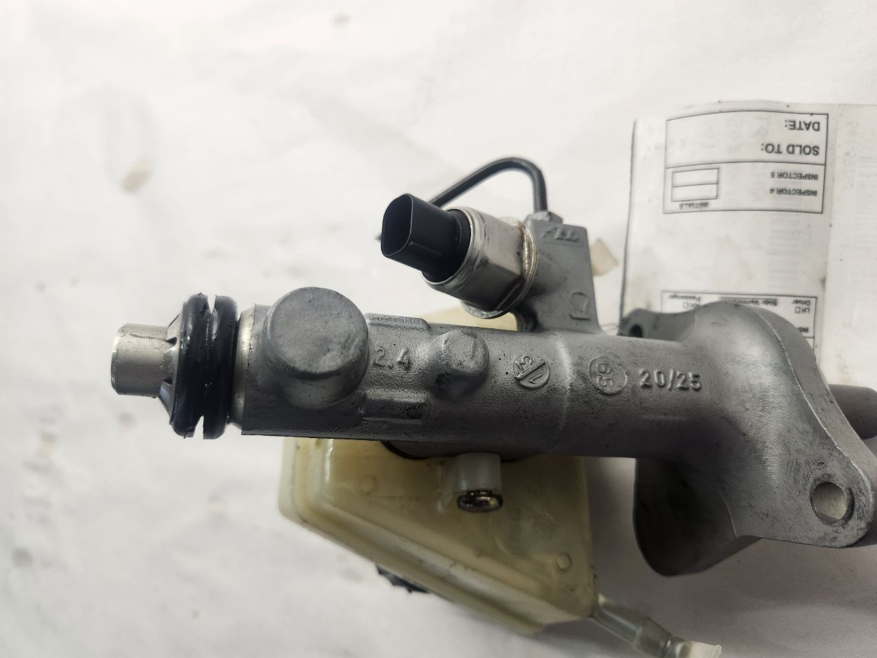 2006 MERCEDES-BENZ CLK BRAKE MASTER CYL - 492978 — photo 4