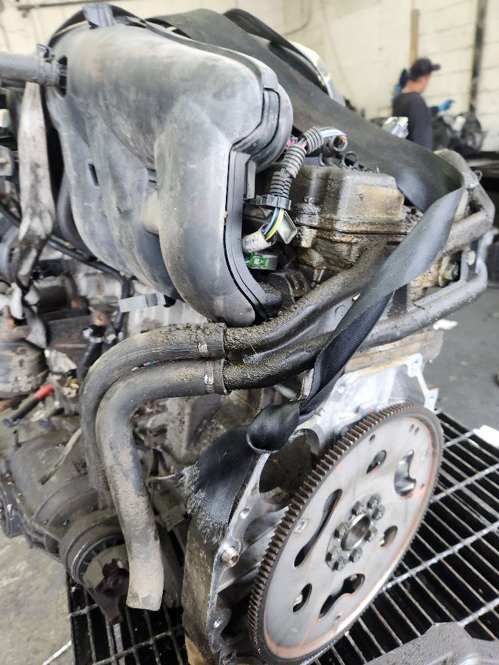 2008 GMC ENVOY ENGINE ASSEMBLY - 493155 — photo 2