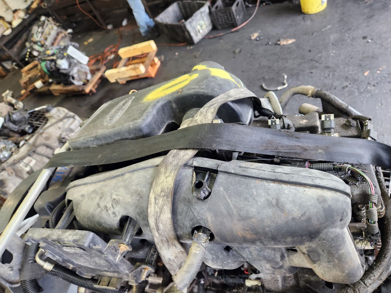 2008 GMC ENVOY ENGINE ASSEMBLY - 493155 — photo 4