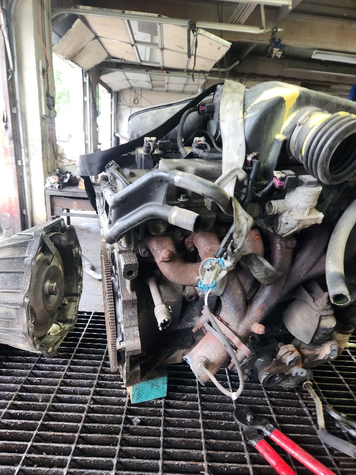 2008 GMC ENVOY ENGINE ASSEMBLY - 493155 — photo 8