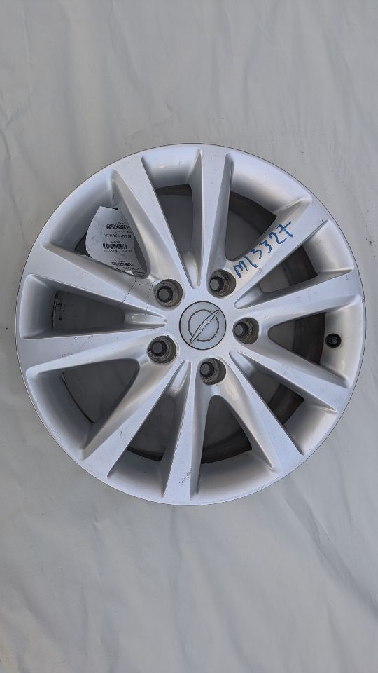 2016 CHRYSLER TOWN & COUNTRY WHEEL - 493211 — photo 6