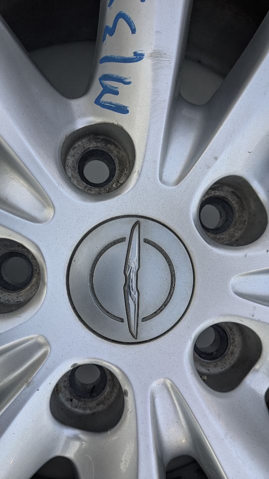 2016 CHRYSLER TOWN & COUNTRY WHEEL - 493211 — photo 7