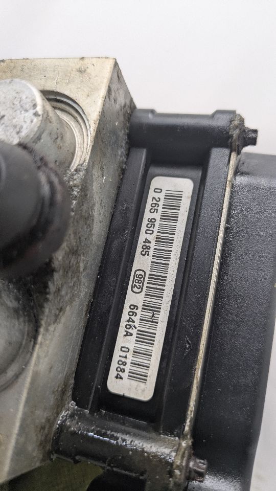 2007 CHEVROLET SUBURBAN 1500 8cyl Gasoline 5.3 FLEX Anti-lock Brake Pts - 493235 — photo 5