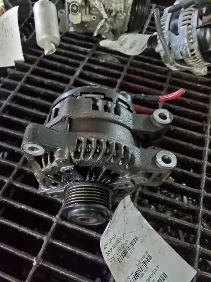 2014 BUICK ENCLAVE ALTERNATOR - 493360