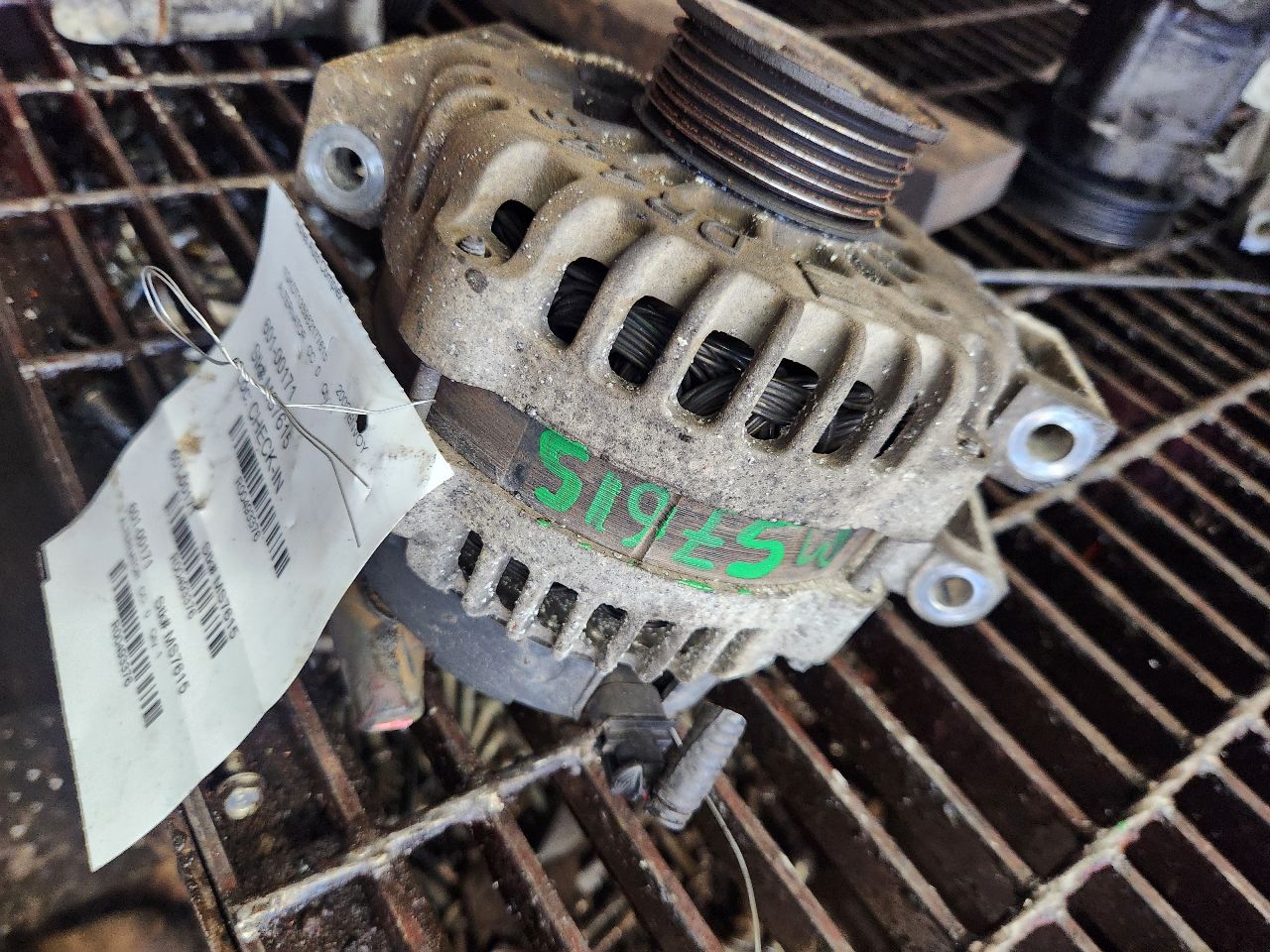 2008 GMC ENVOY ALTERNATOR - 493376 — photo 2