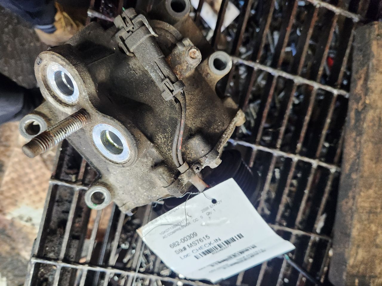 2008 GMC ENVOY AC COMPRESSOR - 493377