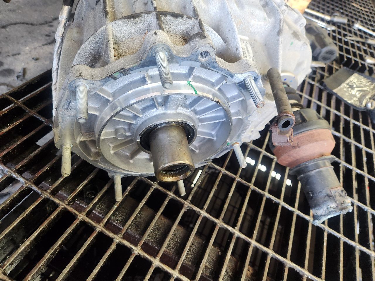 2022 GMC CANYON TRANSFER CASE ASSY - 493498 — photo 5