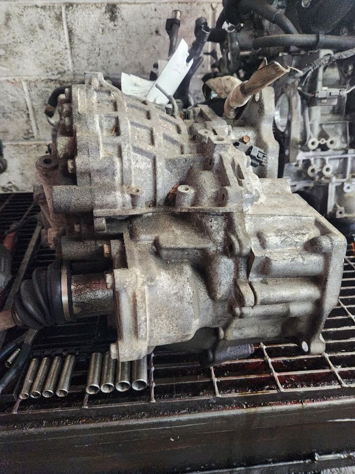 2011 NISSAN ROGUE Transmiss,Transaxle - 493550 — photo 3