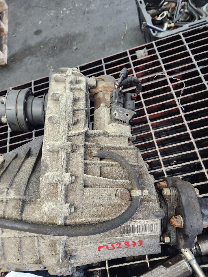 2005 PORSCHE CAYENNE TRANSFER CASE ASSY - 493609