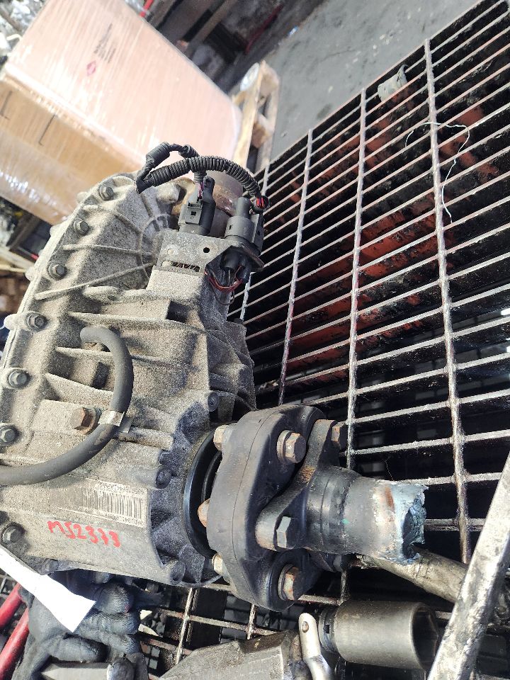 2005 PORSCHE CAYENNE TRANSFER CASE ASSY - 493609 — photo 5