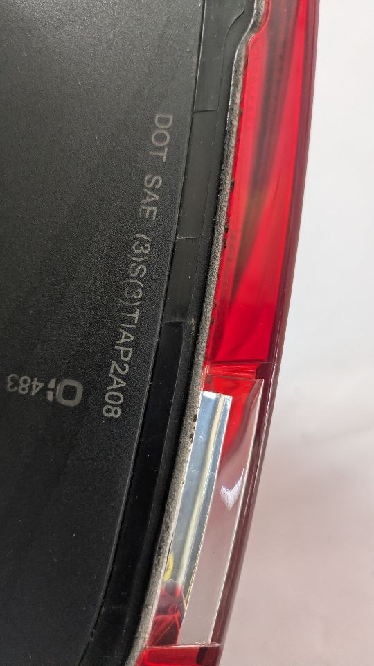 2011 MERCEDES-BENZ E-CLASS Left TAIL LAMP - 493837 — photo 8