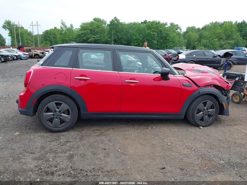 2022 MINI COOPER COOPER 1.5L 3cyl Gasoline BUMPER ASSY, REAR - 494001 — photo 2