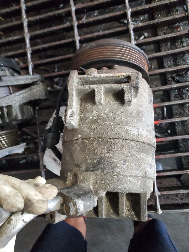 2017 NISSAN NV200 AC COMPRESSOR - 494008 — photo 2
