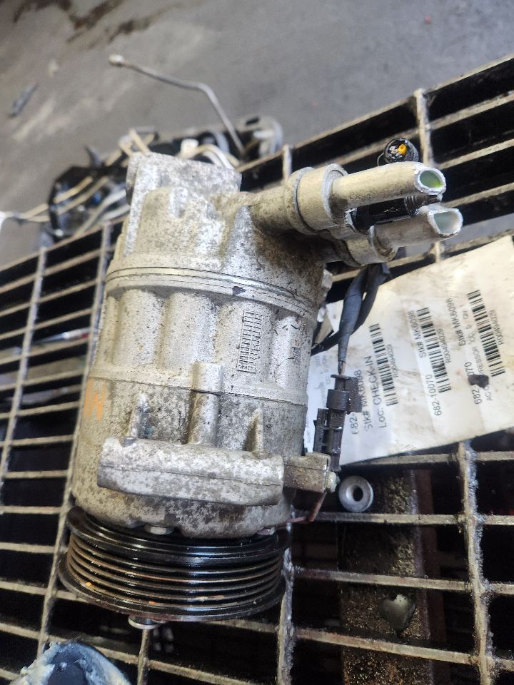 2022 GMC CANYON AC COMPRESSOR - 494029 — photo 2