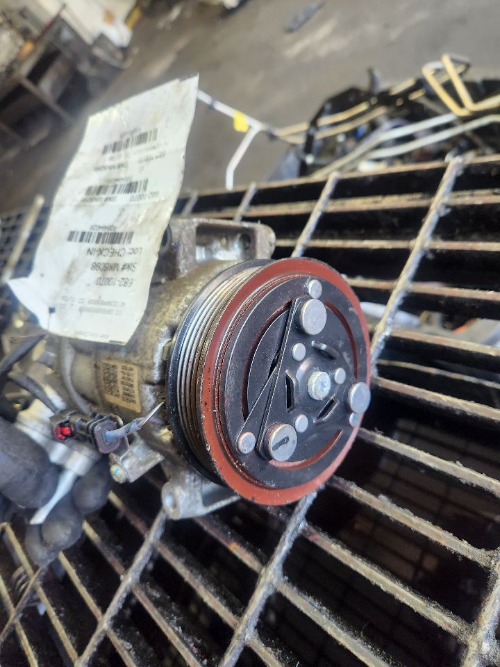2022 GMC CANYON AC COMPRESSOR - 494029 — photo 4