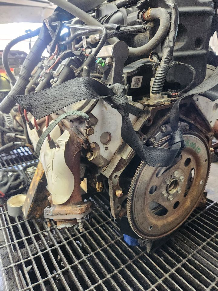 2008 GMC YUKON ENGINE ASSEMBLY - 494609 — photo 6