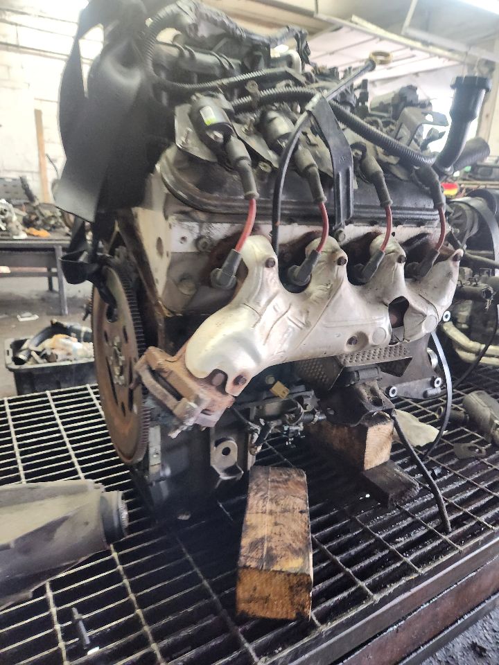 2008 GMC YUKON ENGINE ASSEMBLY - 494609 — photo 7