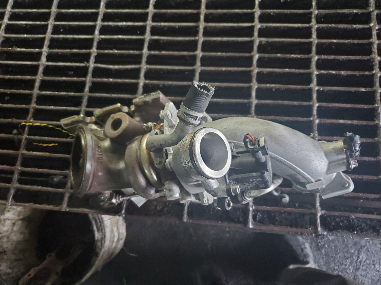 2018 MERCEDES-BENZ GLS-CLASS 3.0L 6cyl Turbo Gasoline Right Turbo-Supercharger - 494791 — photo 3